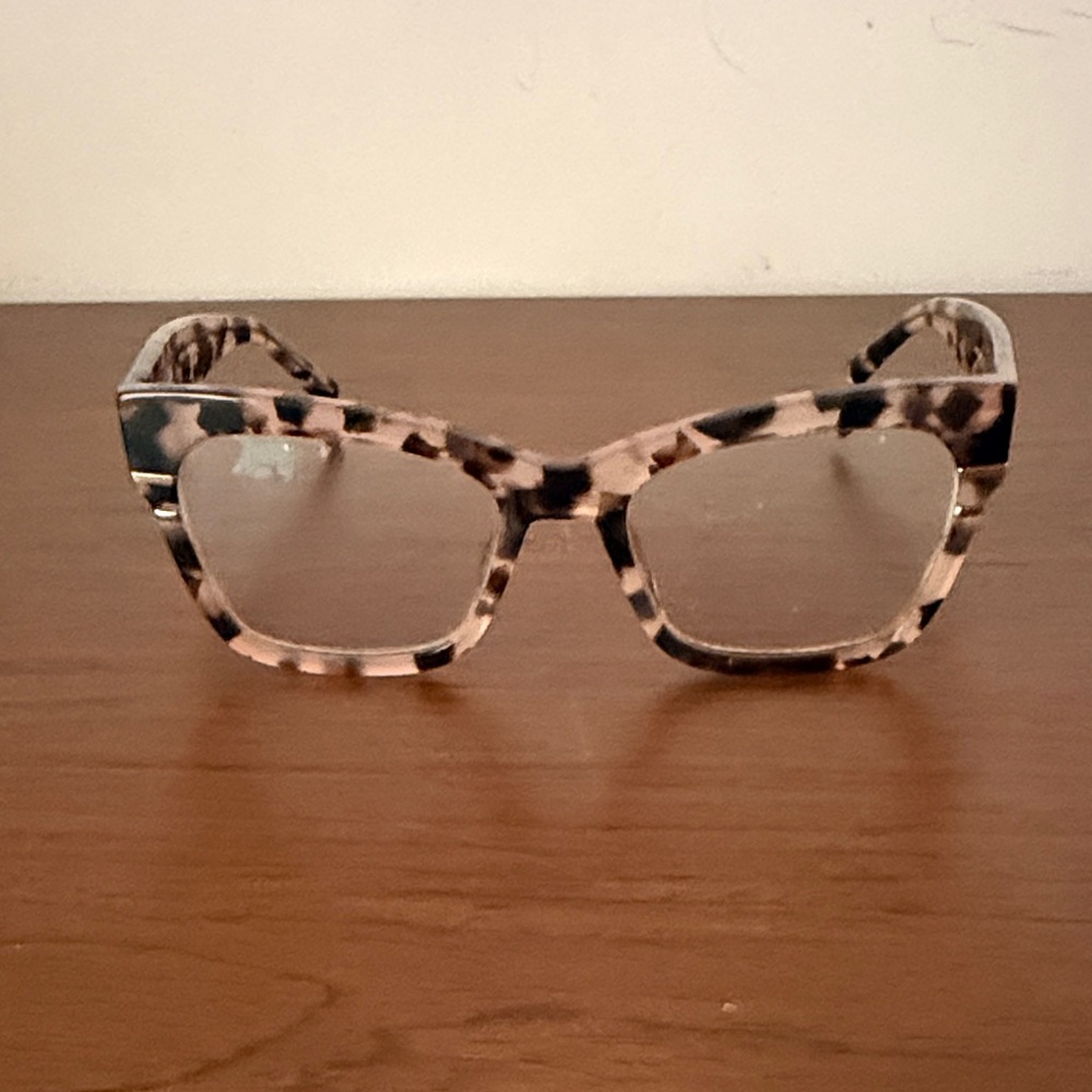 Tortoiseshell Square Frame Glasses - Neutral Tones - image 1